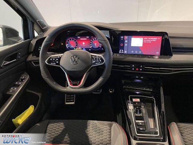 Golf VIII 2.0 TSI DSG GTI Clubsport NAVI PANO