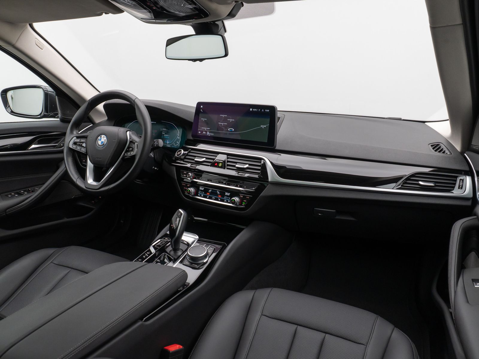 Fahrzeugabbildung BMW 530e xD Alarm DAB 360°Panorama H/K 4Klima Sport