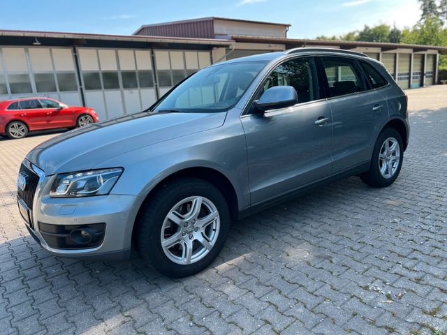 Audi Q5 3.2 FSI S tronic quattro
