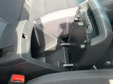 KGM Korando Essential  °Navi°RFK°SHZ°ALU°Tempomat°