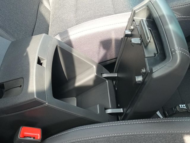 KGM Korando Essential  °Navi°RFK°SHZ°ALU°Tempomat°