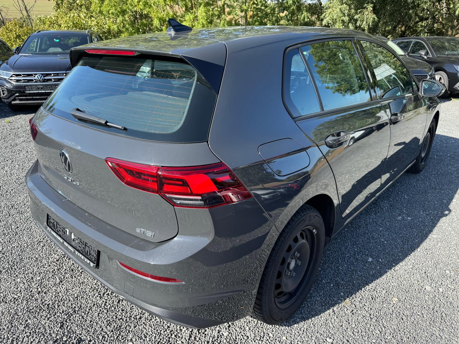 Volkswagen Golf VIII 1.0 eTSI *DSG*LIFE*PDCHI+VO*NAVI*ACC*D, миниатюра 30