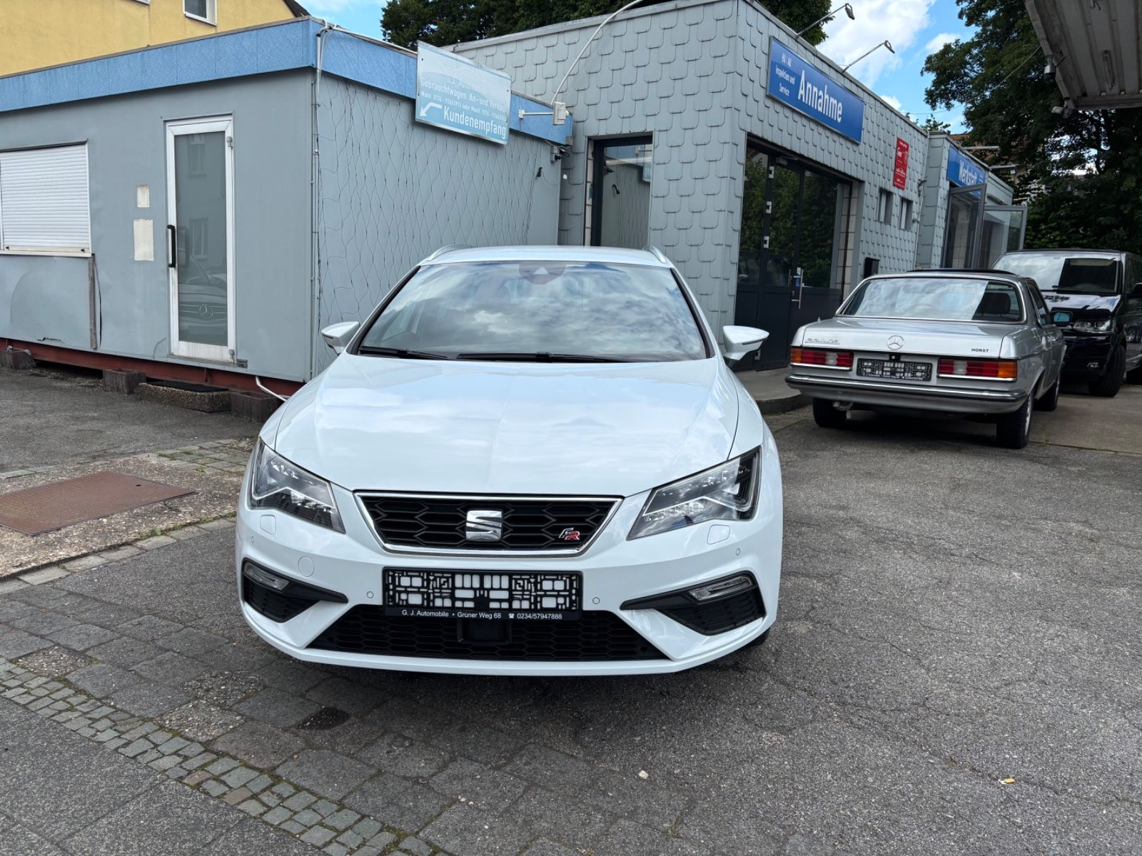 SEAT Leon ST FR Black Matt Edition