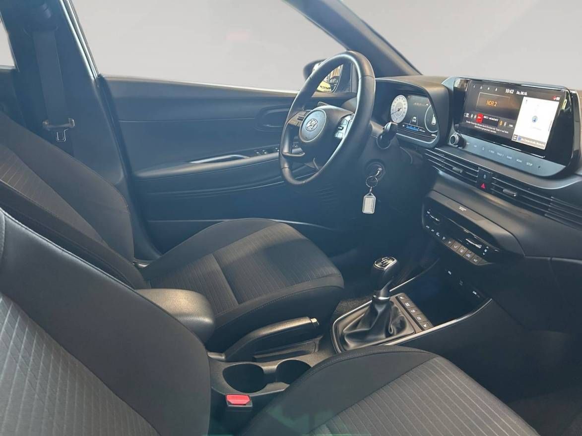 Fahrzeugabbildung Hyundai New i20 M/T Connect & Go