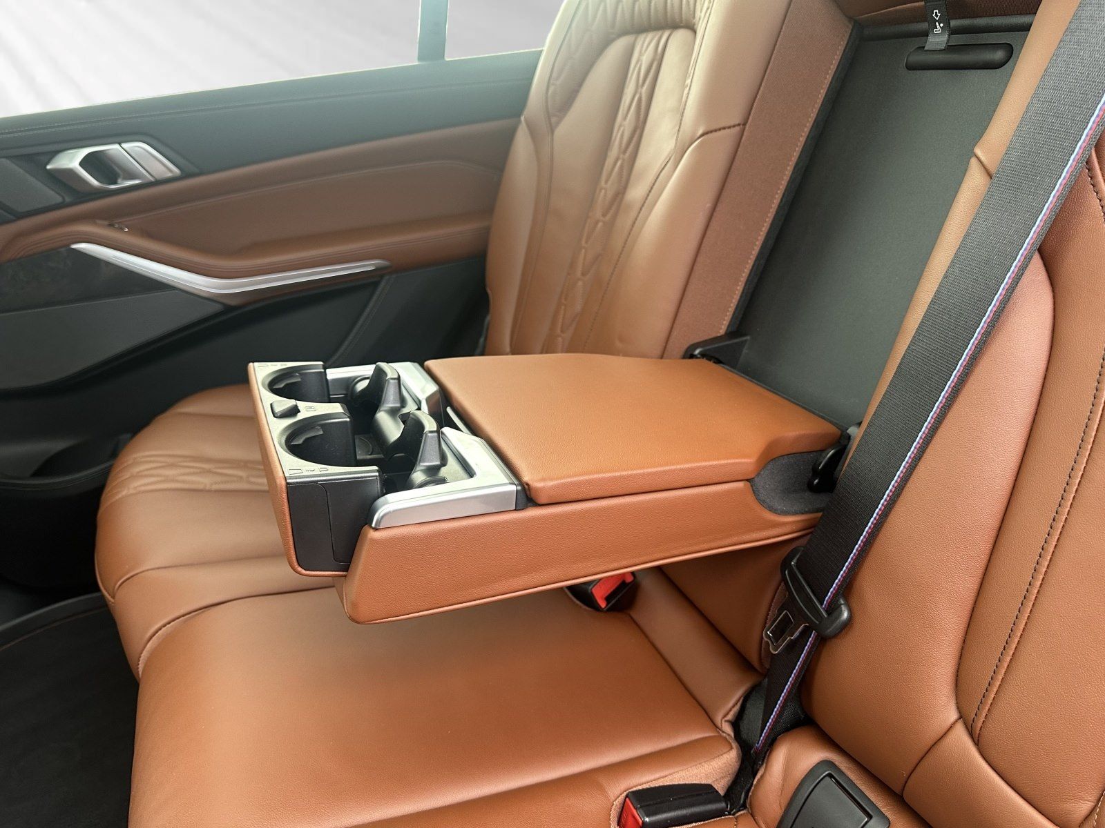 BMW X7 M60 - Bild 31