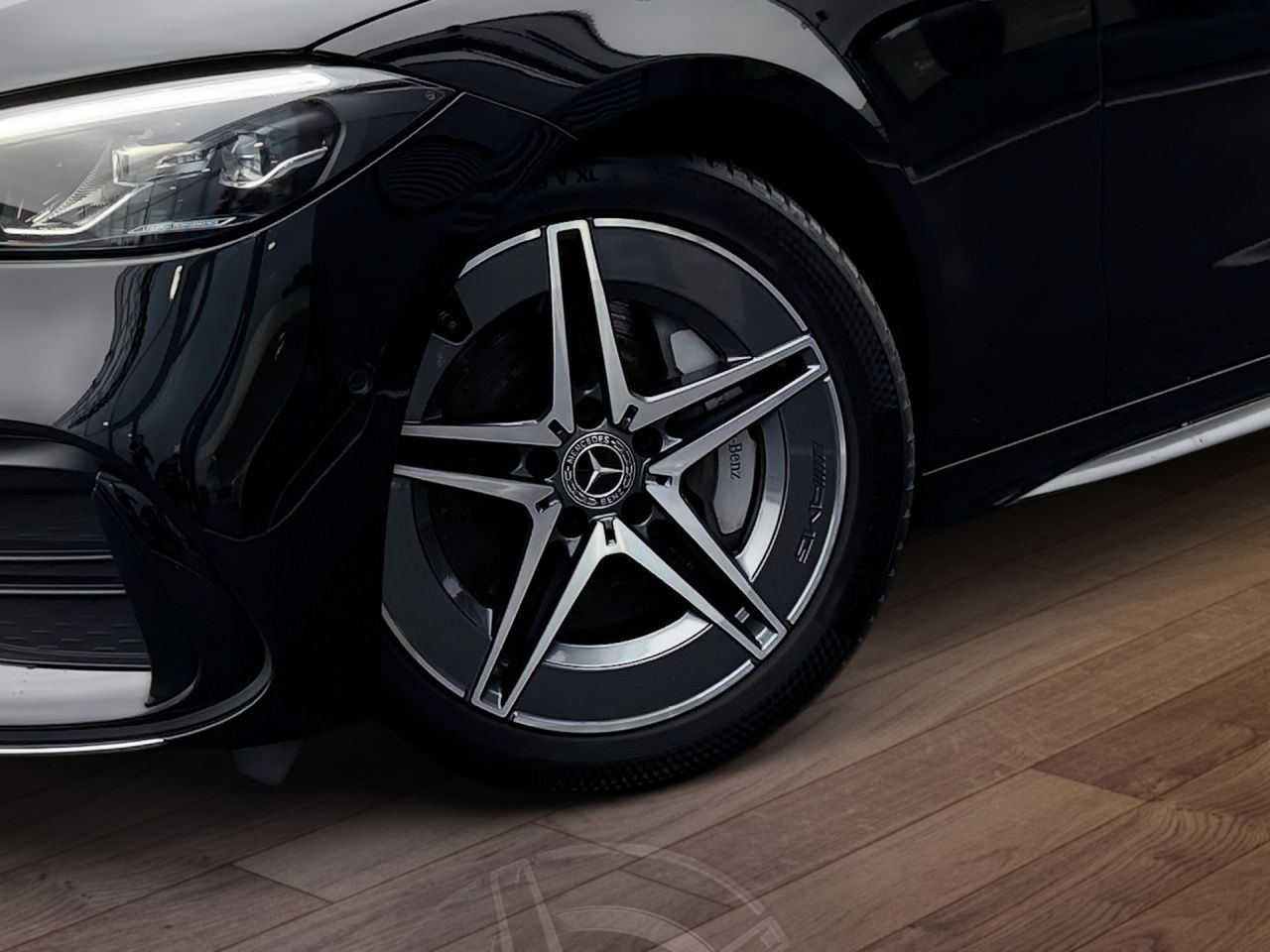 Fahrzeugabbildung Mercedes-Benz C 300 d T AMG+AHK+DISTRO+AMBIENTE+LED+CARPLAY+