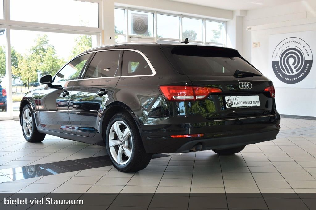 AUDI A4 2.0 TDI Avant~Navi~Bluetooth~Bi-Xenon~AHK AUDI A4 2.0 TDI Avant~Navi~Bluetooth~Bi-Xenon~AHK