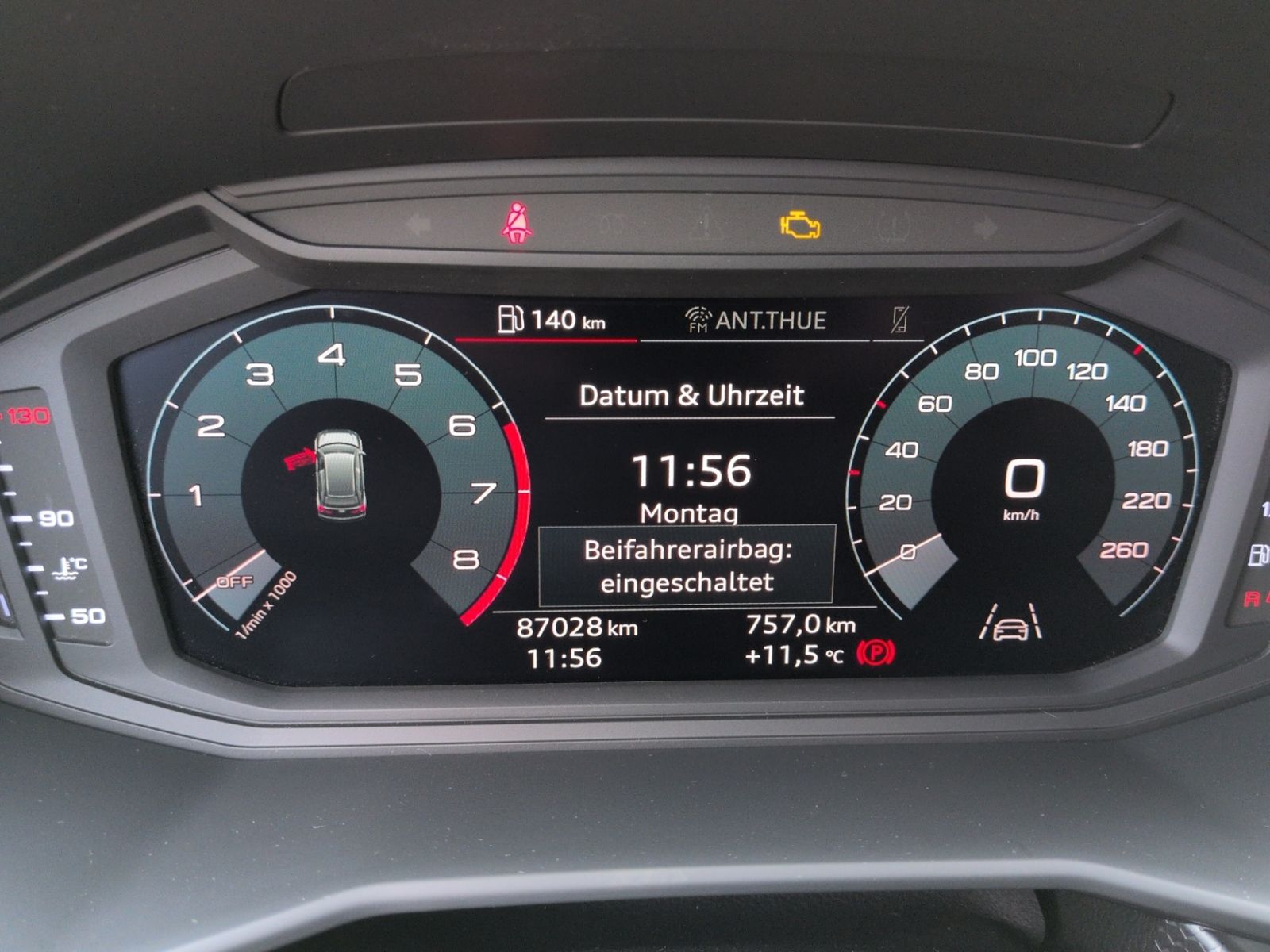 A1 30 TFSI S Line LED+GRA+PDC+SHZ