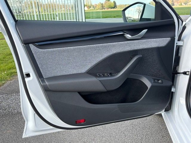 Octavia Combi 2.0 TDI Tour AHK MATRIX