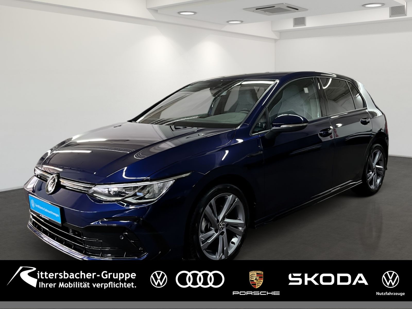 Volkswagen Golf VIII R-Line 1,5 TSI Privacy SideAssist foto 1