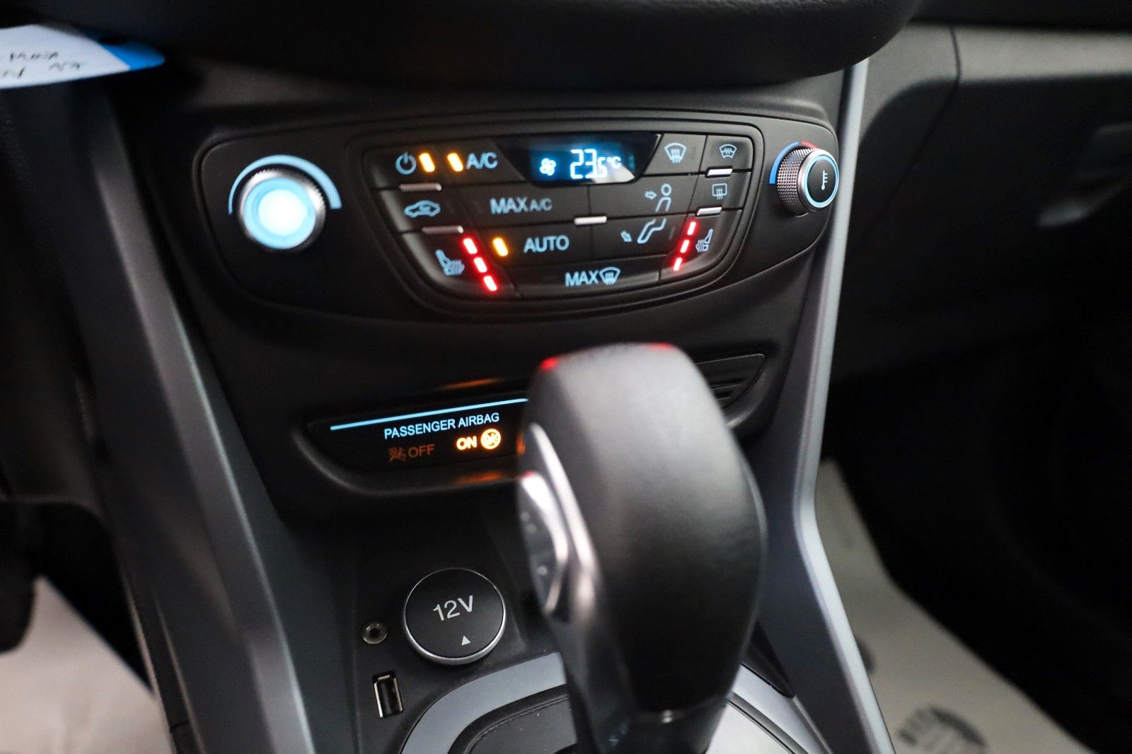 Fahrzeugabbildung Ford B-MAX Trend Cool & Sound-Paket 2 ,8-fach bereift