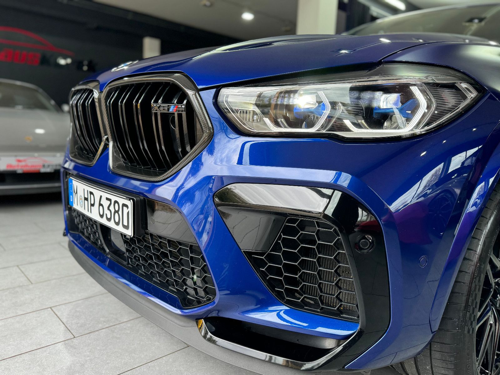 Fahrzeugabbildung BMW X6 M Competition|BOWERS&WILKINS|LASER|PANO|VOLL|