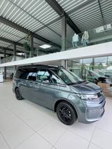 Volkswagen T7 California Beach Camper - Top -8-fach bereift - graue Volkswagen T7 California