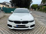 BMW 520i M-Sportpaket TOP-Gepflegt, 1.Hand  - BMW 520 in Duisburg