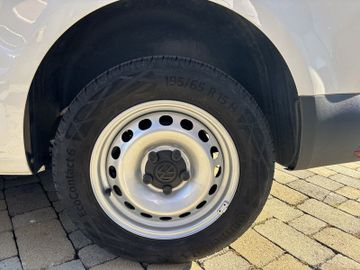 Volkswagen Caddy - 12
