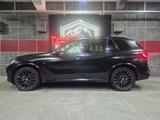 BMW X5 Black Vermilion **SWAROVSKI**LASER*HUD*H&K* - BMW Gebrauchtwagen in Solingen