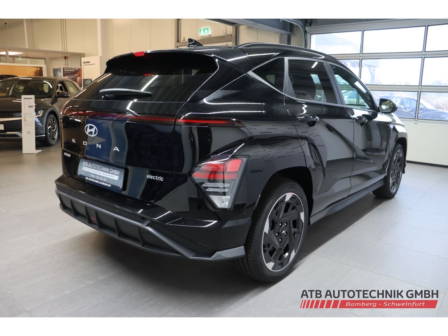 Fahrzeugabbildung Hyundai KONA Elektro MY25 N-Line 65,4kWh 218PS 2WD el. H