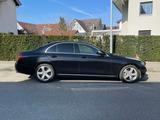 Mercedes-Benz E 400 4MATIC AVANTGARDE Autom. AVANTGARDE - gebrauchte Mercedes-Benz E 400 aus dem Jahr 2017