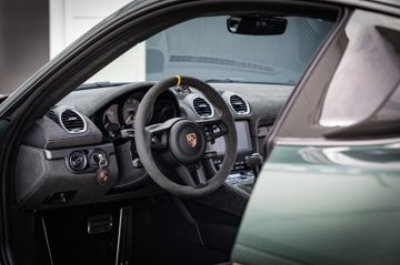 Porsche GT4 RS* Weissach*PTS*LIFT*90L*BOSE*VOLL*PPF