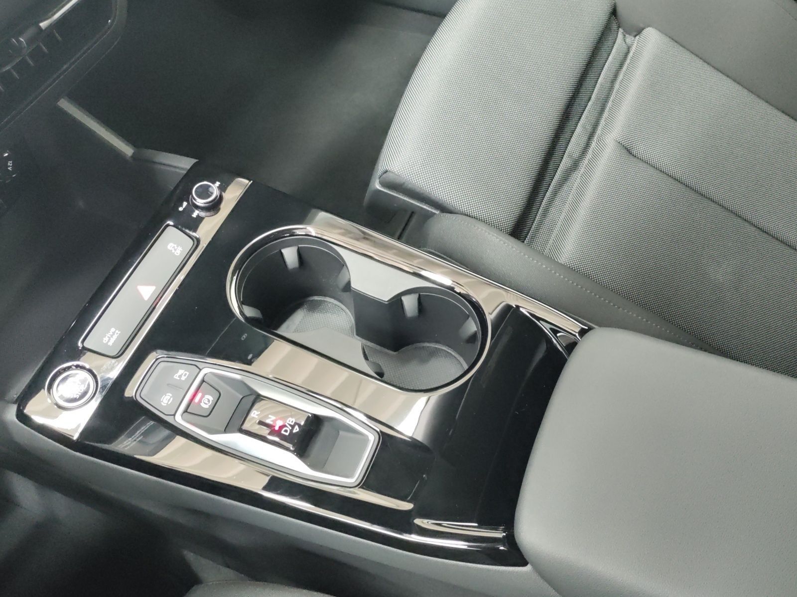 Audi A6 e-tron - Bild 12