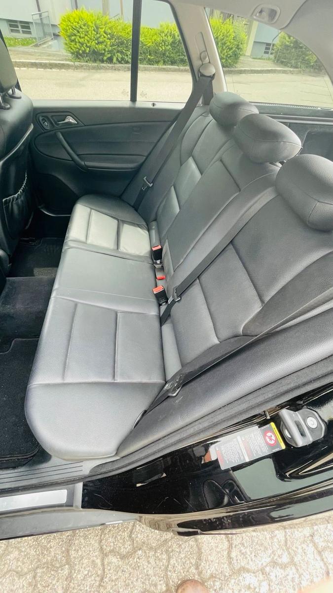 Mercedes-Benz C180 2006 — photo 10