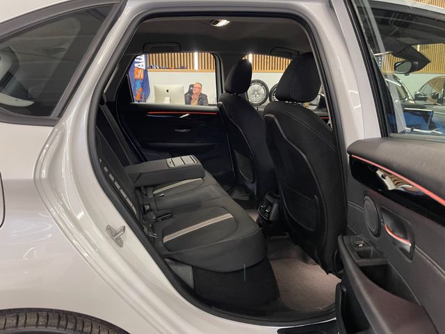 BMW 225 Active Tourer *HEAD-UP*KAMERA*NAVI*ACC*