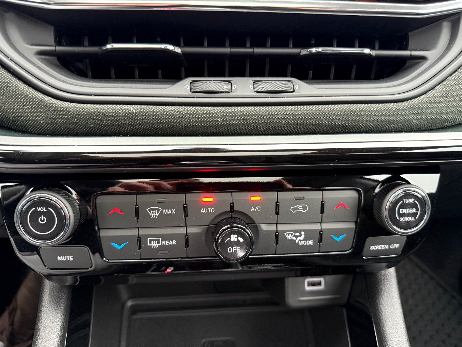 Jeep Compass - Bild 21