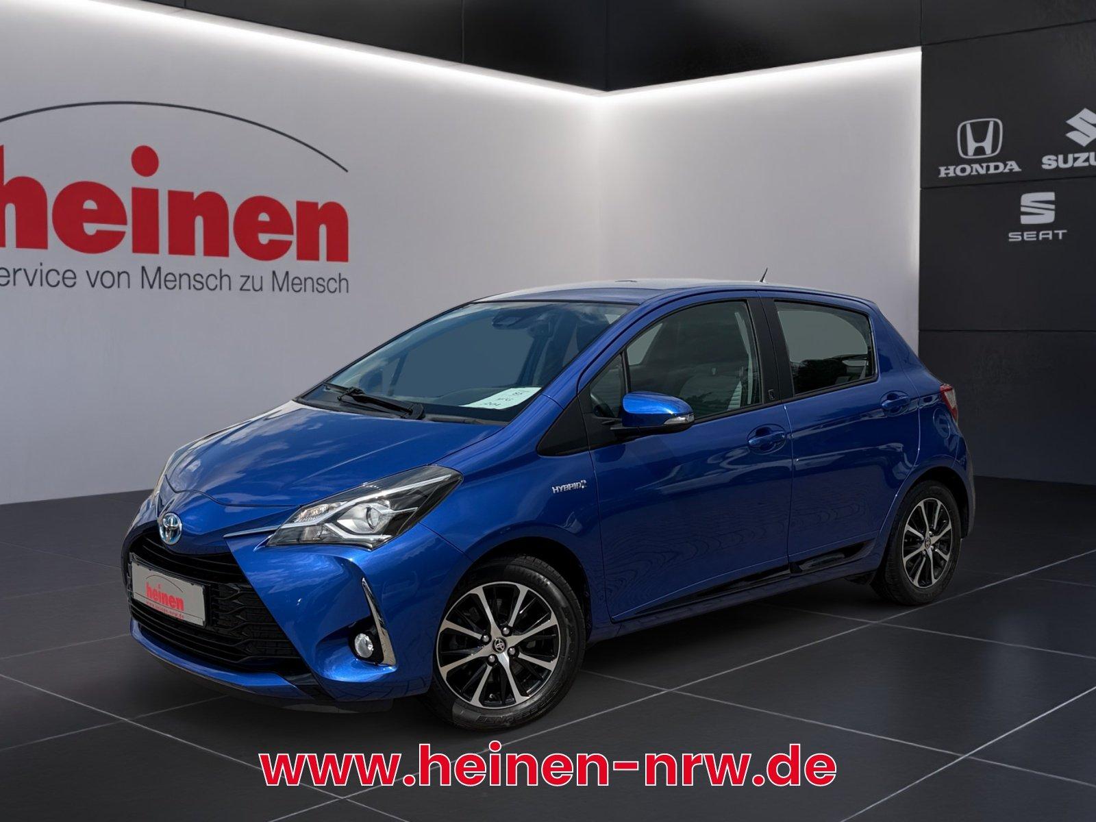Toyota Yaris 1.5 Team D Navi+Fernlichtass.+Kam.+KeyLess