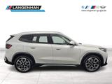 BMW iX1 eDrive20 xLine Pano Lenkradheizung AHK - weiße BMW iX1