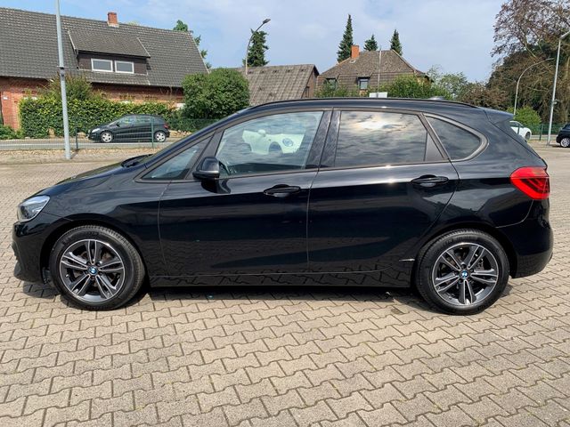 Fahrzeugabbildung BMW 218i Active Tourer Sport Line+LED+HiFi+Leder+DAB