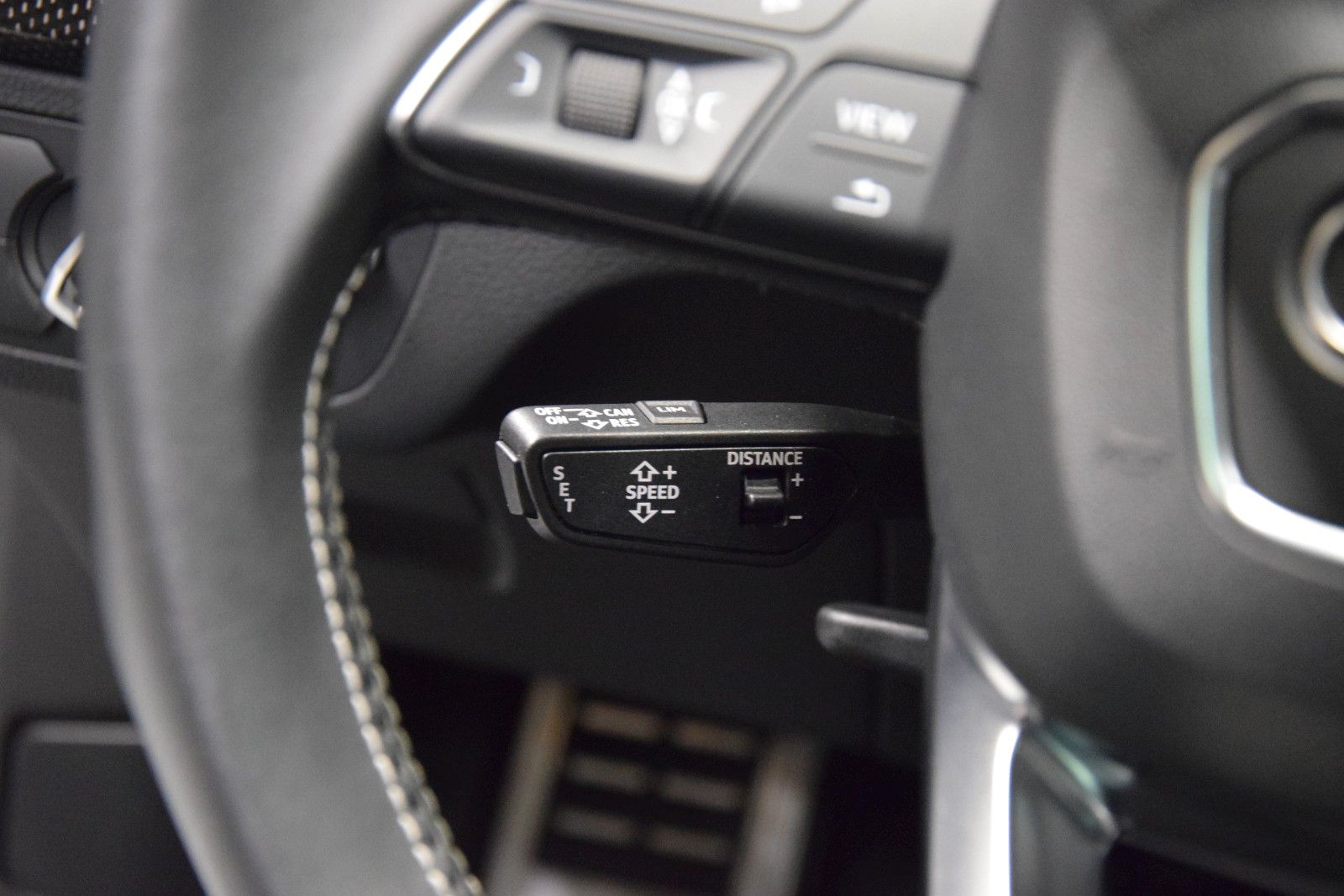 Fahrzeugabbildung Audi SQ5 3.0 TFSI quattro Pano Luft HuD ACC Virtual