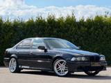 BMW 530d Lim.-M Paket-Automatik-Xenon-Klimaaut - BMW 530 aus 2001: 530d