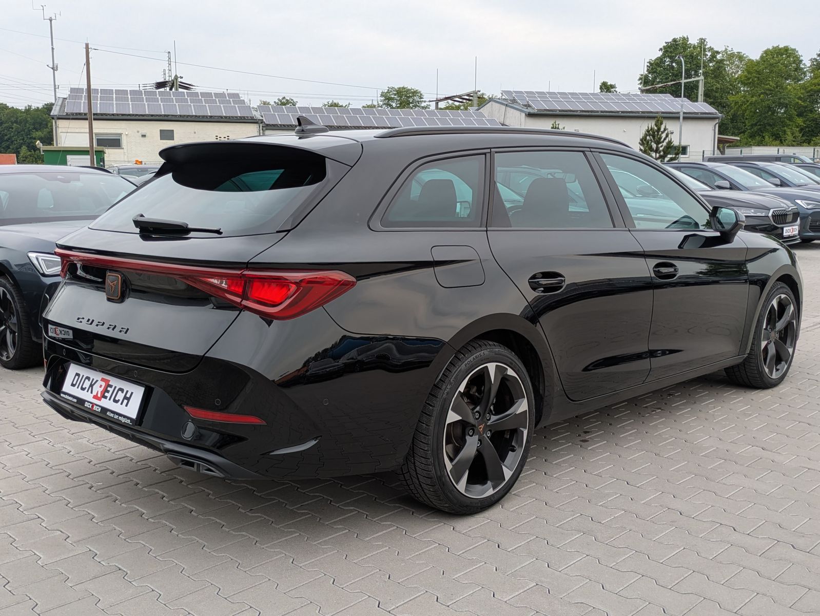 Fahrzeugabbildung CUPRA Leon 1.5 eTSI DSG MATRIX-LED*ACC*AHK*KAMERA*18"