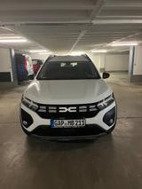 Dacia Jogger TCe 110 Extreme+ 5-Sitzer Extreme+ - gebrauchte Dacia Jogger aus dem Jahr 2023