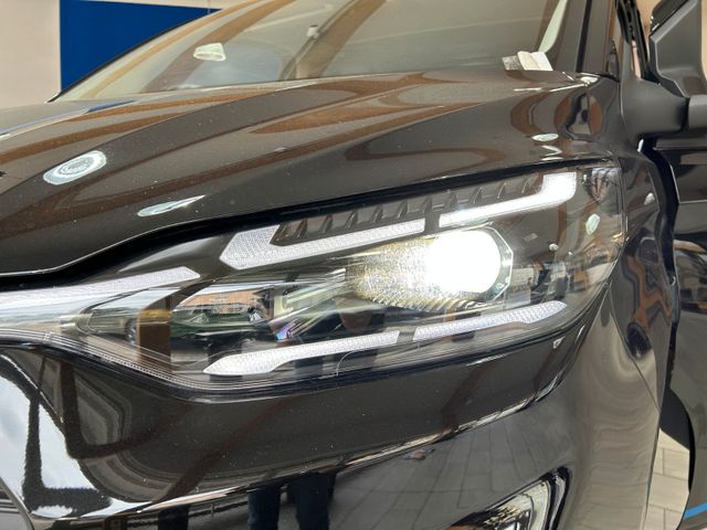 Ford Tourneo Custom SPORT L1 2.0 Ecoblue