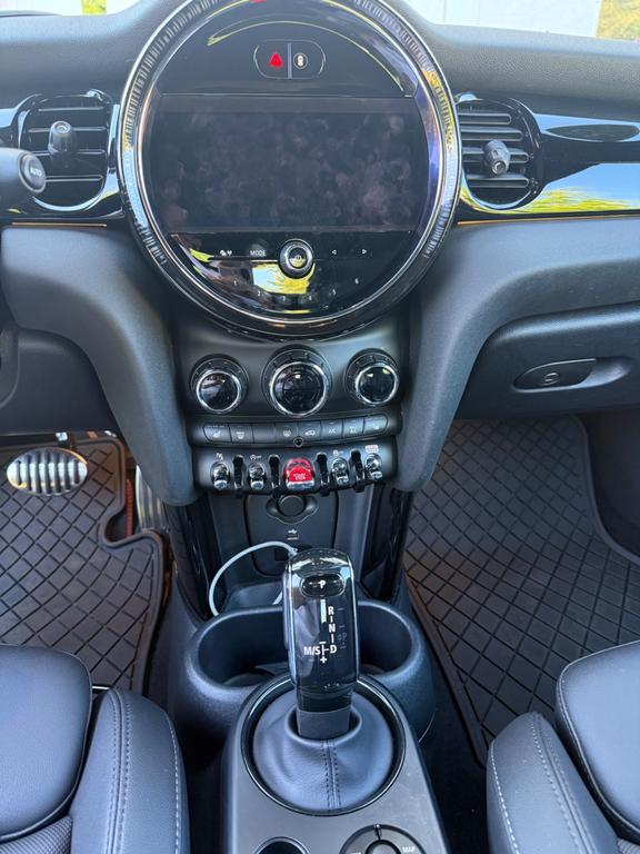 MINI John Cooper Works Cabrio