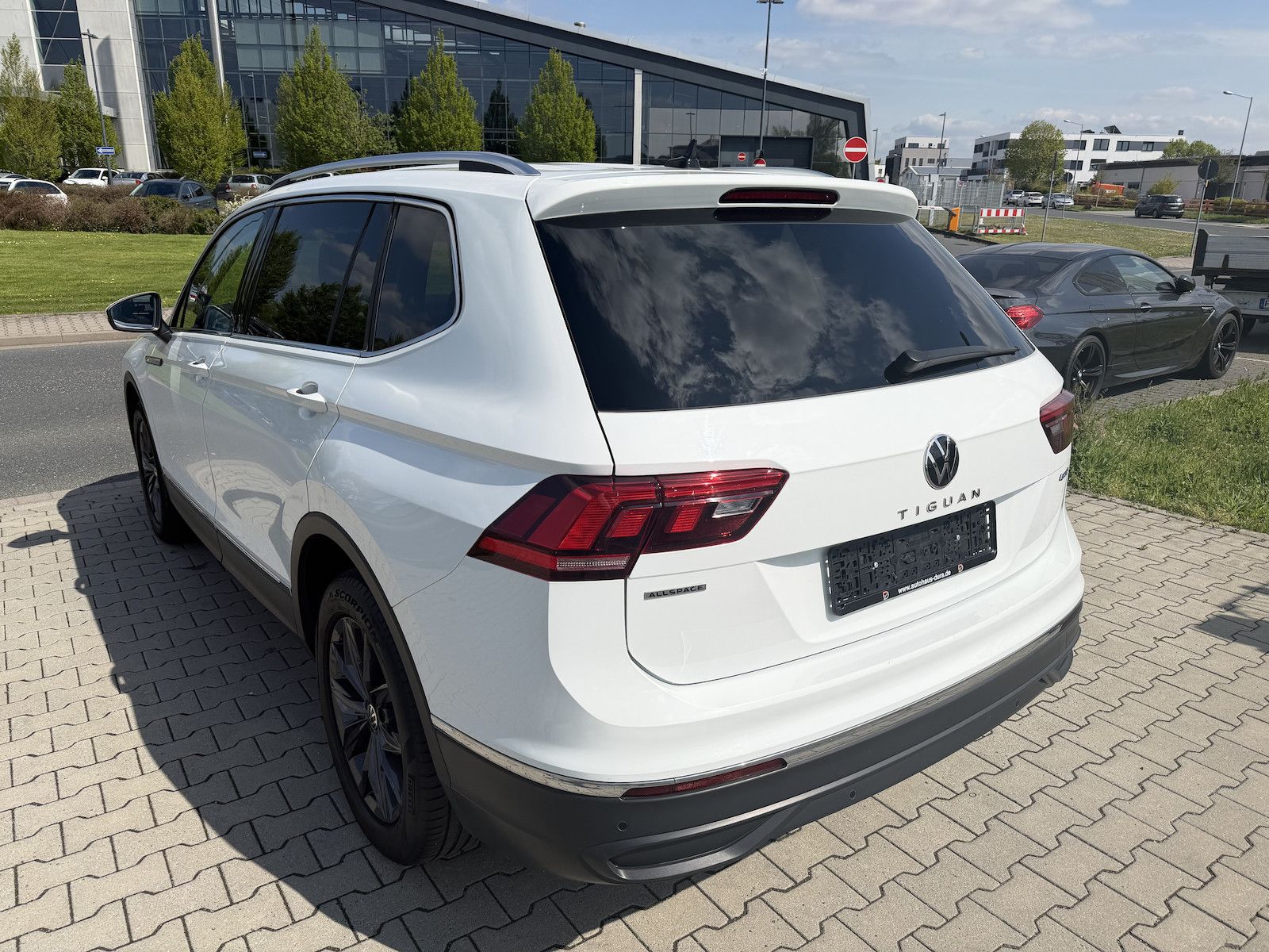 Volkswagen Tiguan Allspace 2.0 TDI Life 4Motion Navi+Ahk foto 5