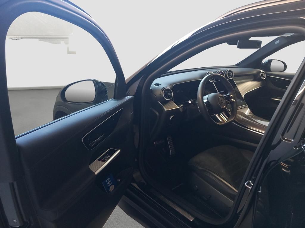Fahrzeugabbildung Mercedes-Benz GLC 200 4MATIC AMGLine*NightPaket*Kamera*CarPLay