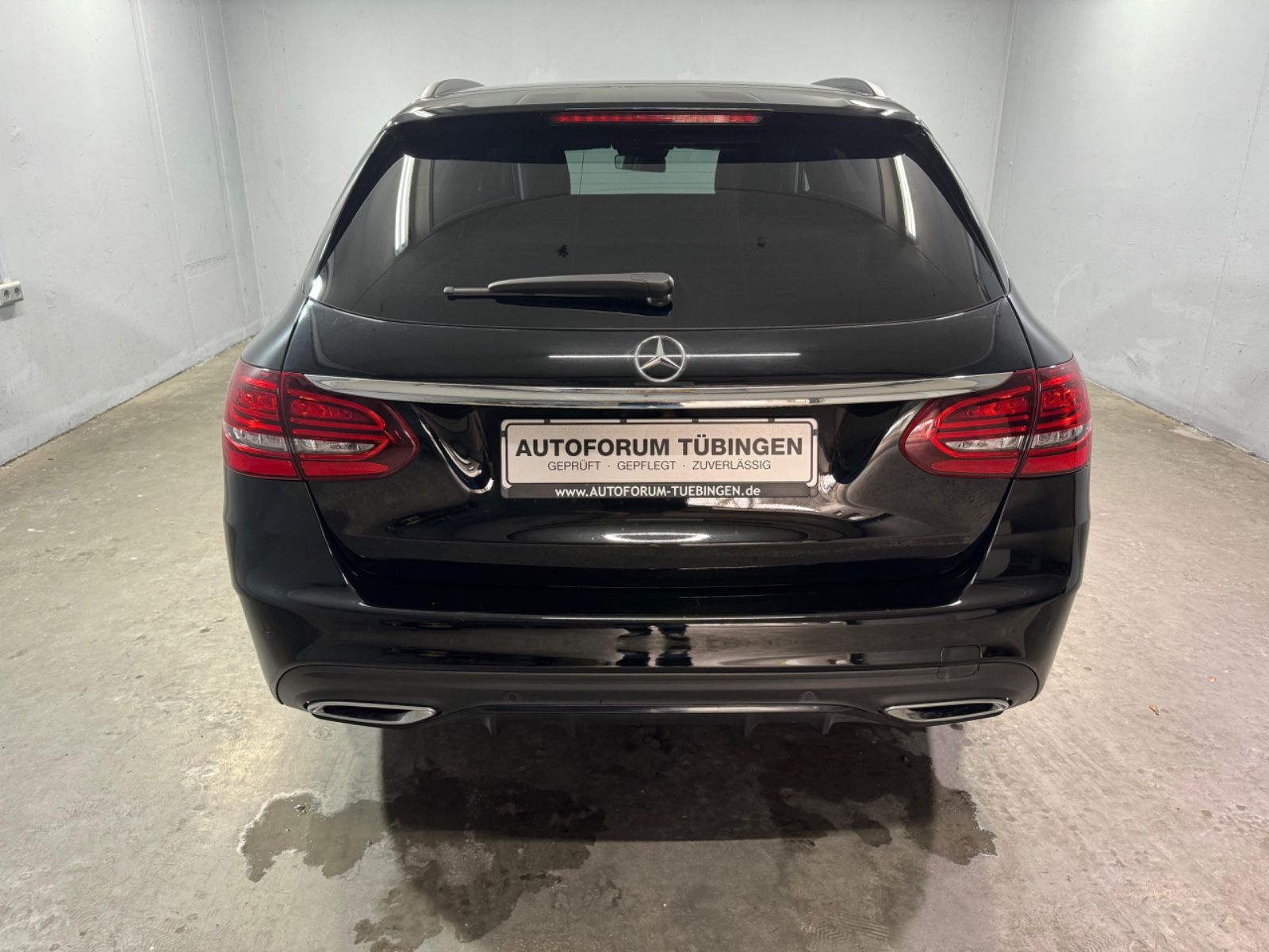 Fahrzeugabbildung Mercedes-Benz C 200 T Autom *AMG-LINE*PANORAMA*STANDH*NIGHTP*