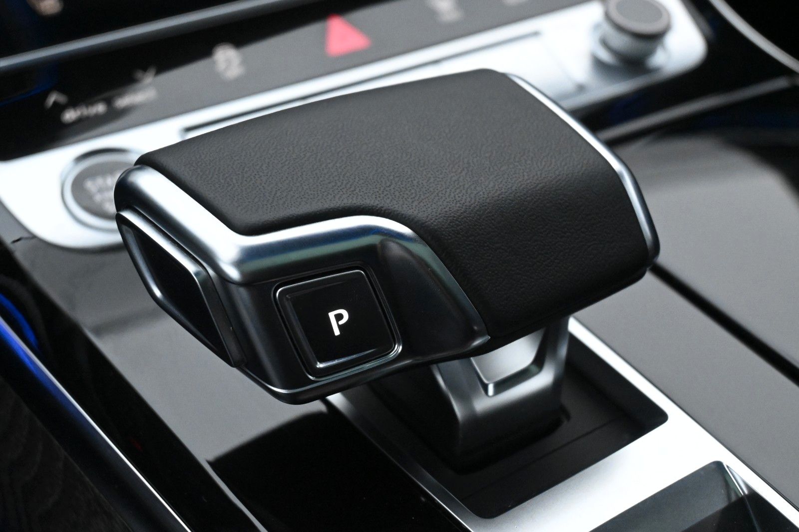 Fahrzeugabbildung Audi A8 50 TDI quattro *NAV*ACC*STDHZG*360°*MIETKAUF*