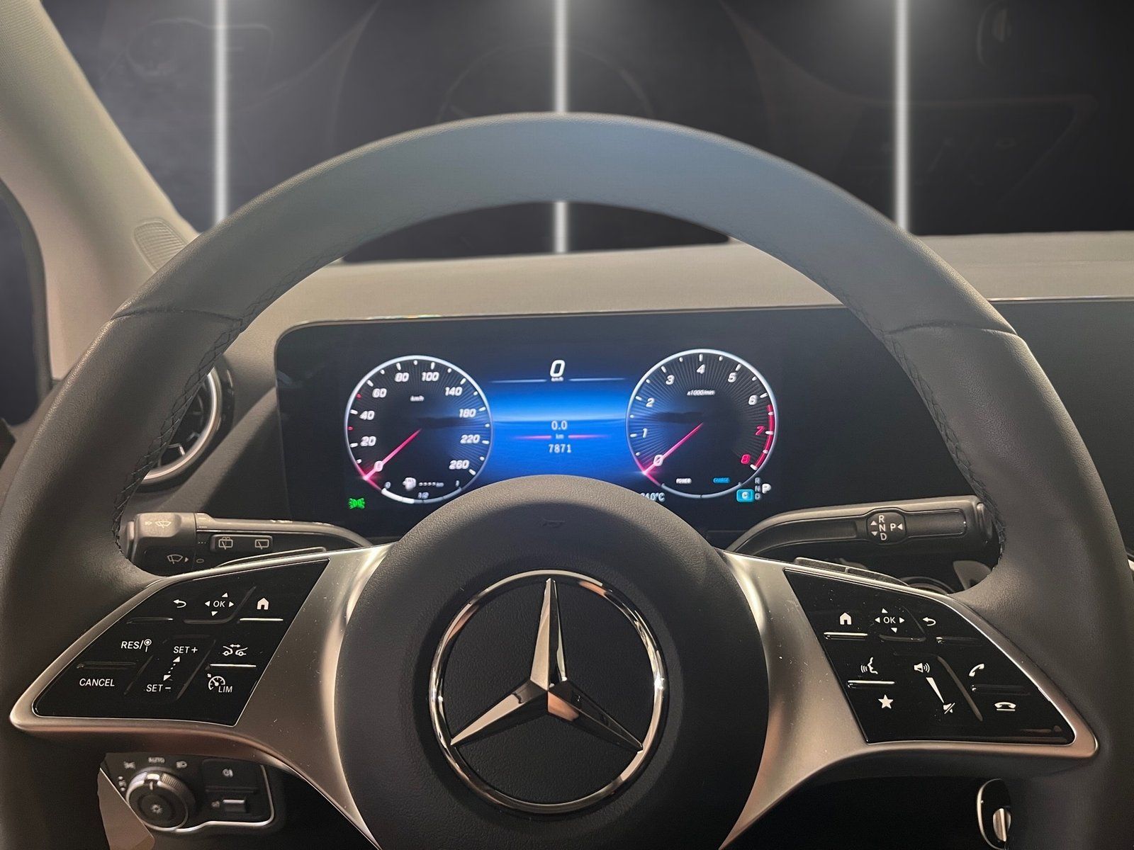Fahrzeugabbildung Mercedes-Benz B 200 Progressive*Distronic*Totwinkel*MulitBeam*