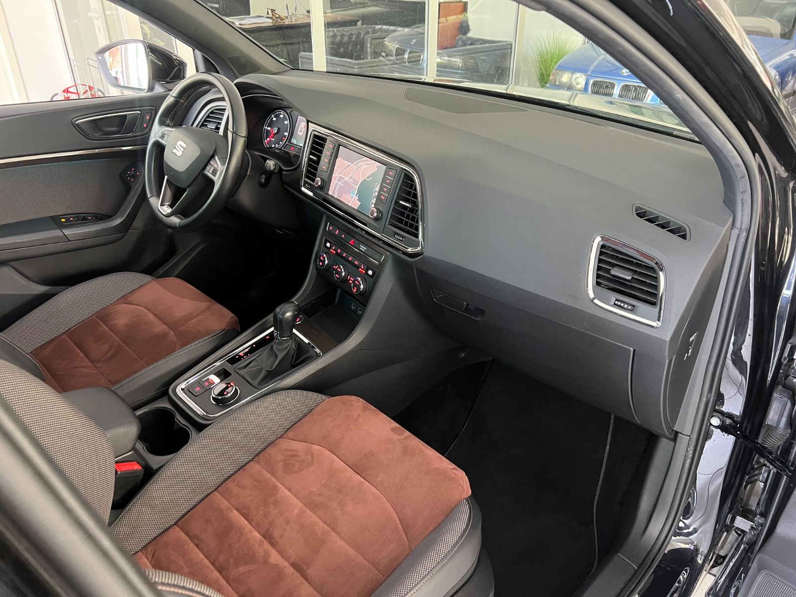 Fahrzeugabbildung SEAT Ateca Xcellence 2.0 TDI *LED*ACC*ALCANTARA*AHK*