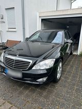 Mercedes-Benz MERCEDES BENZ W 221 S KLASSE 320 CDI TOP Z... - Mercedes-Benz E 320 in Düsseldorf