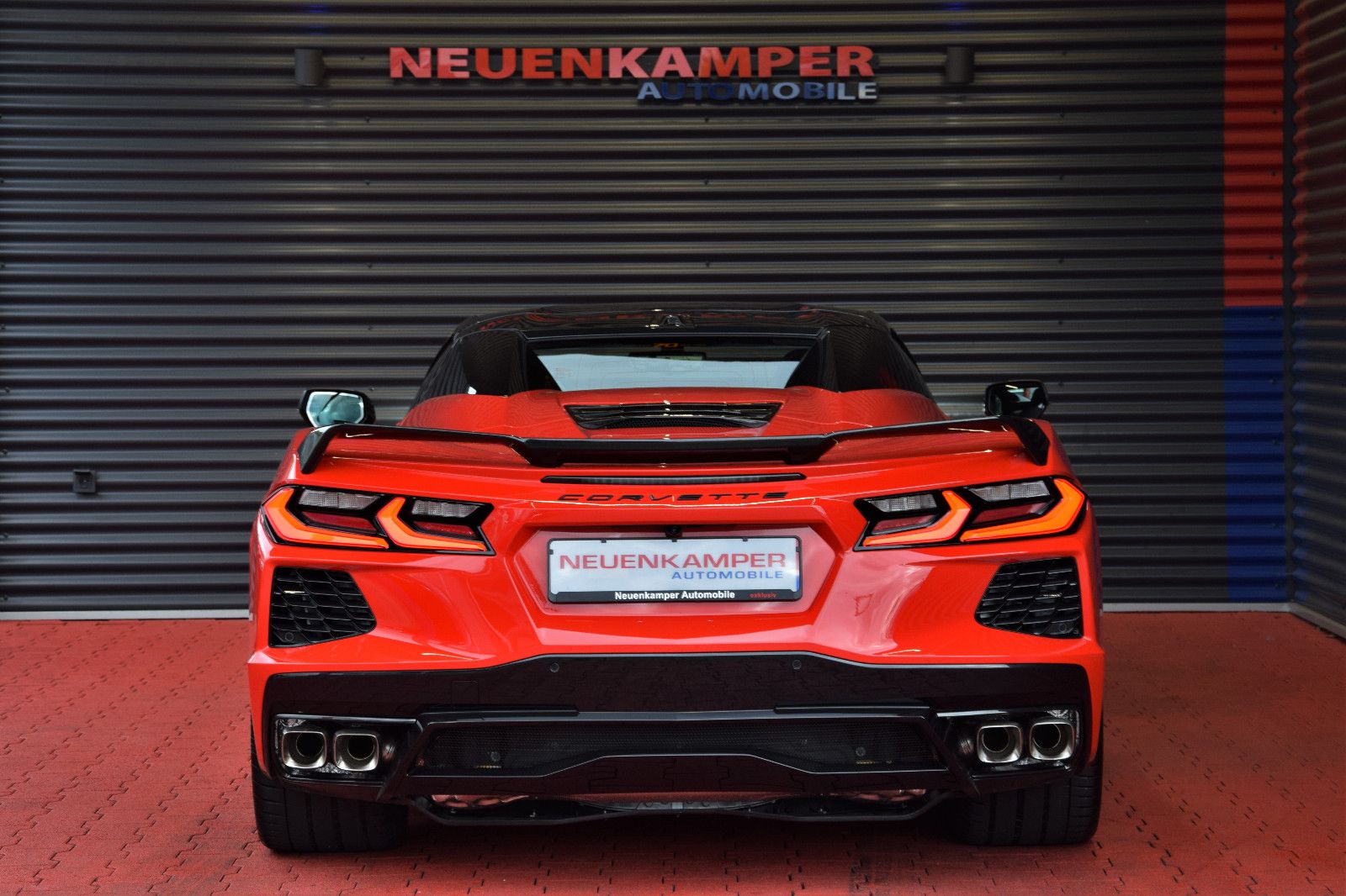 Fahrzeugabbildung Corvette C8 3LT Competition Sitze   SOFORT VERFÜGBAR Lift