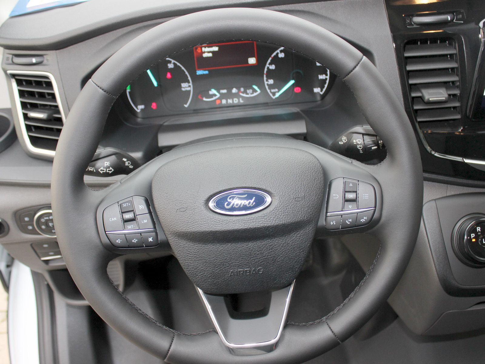 Fahrzeugabbildung Ford Transit Kasten Trend 350L2 Elektro