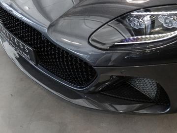2019 Aston Martin DBS — миниатюра 26