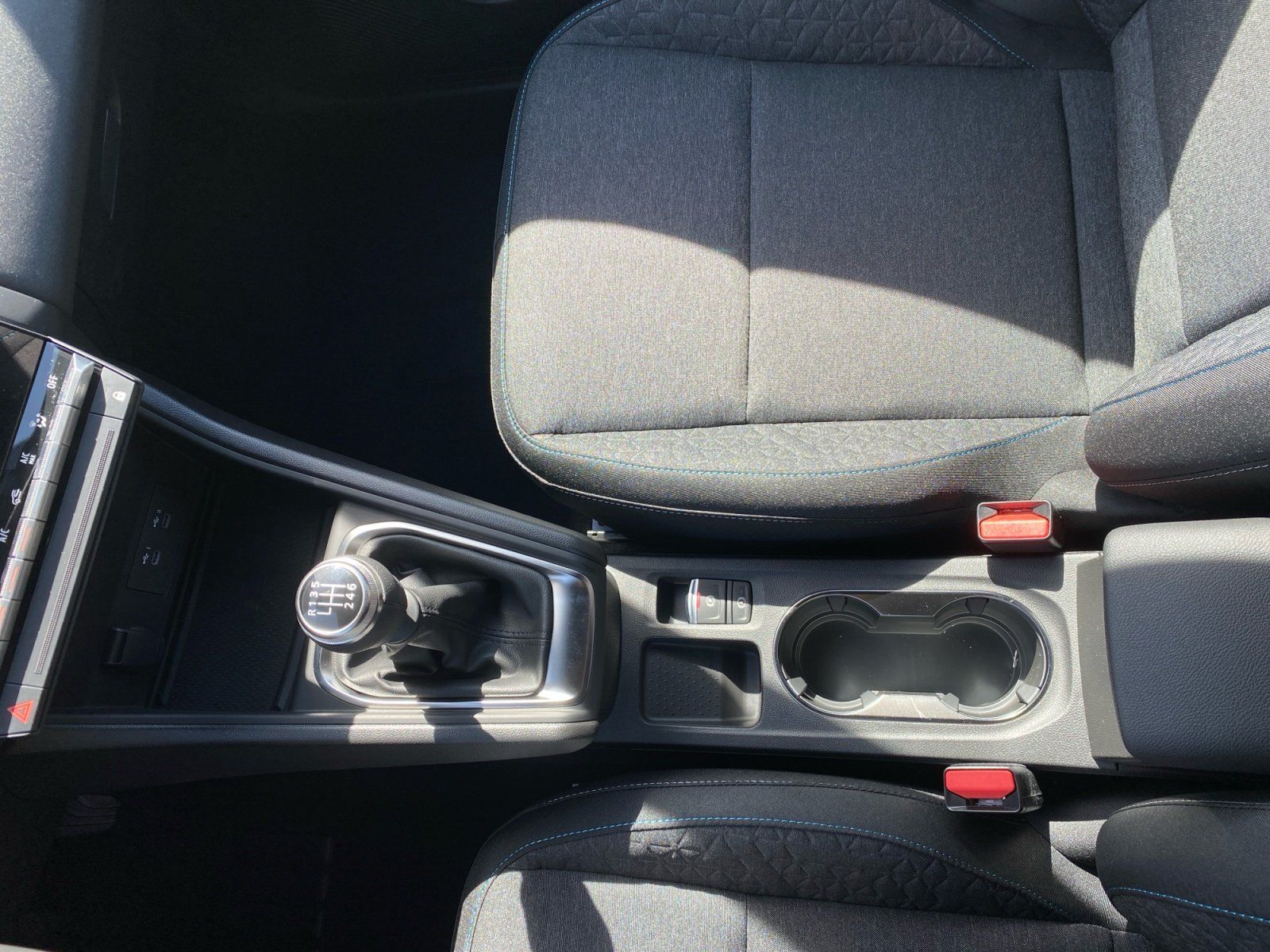 Mitsubishi Grandis - Bild 16