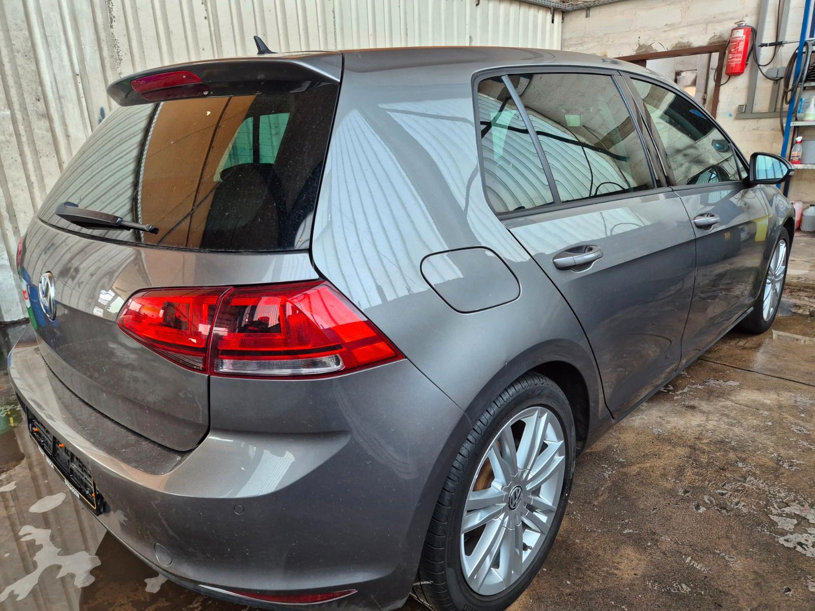 Volkswagen Golf VII Lim. Highline BMT Hat Getriebeschaden