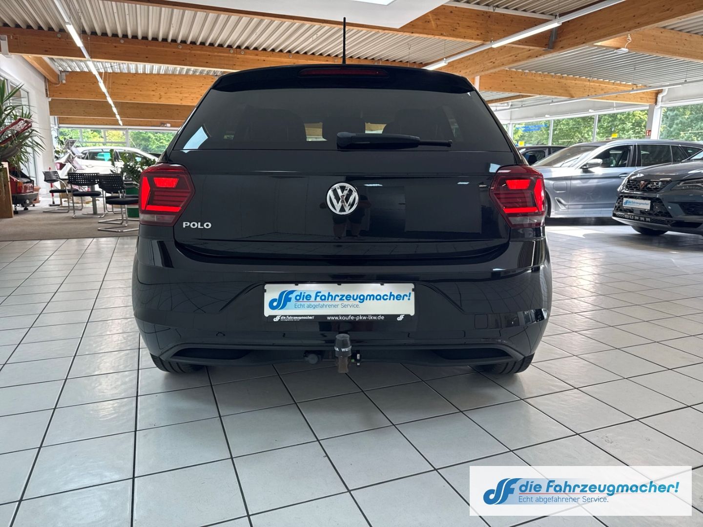 Fahrzeugabbildung Volkswagen Polo VI Comfortline 1.0 TSI AHK ACCKlimaautom SH