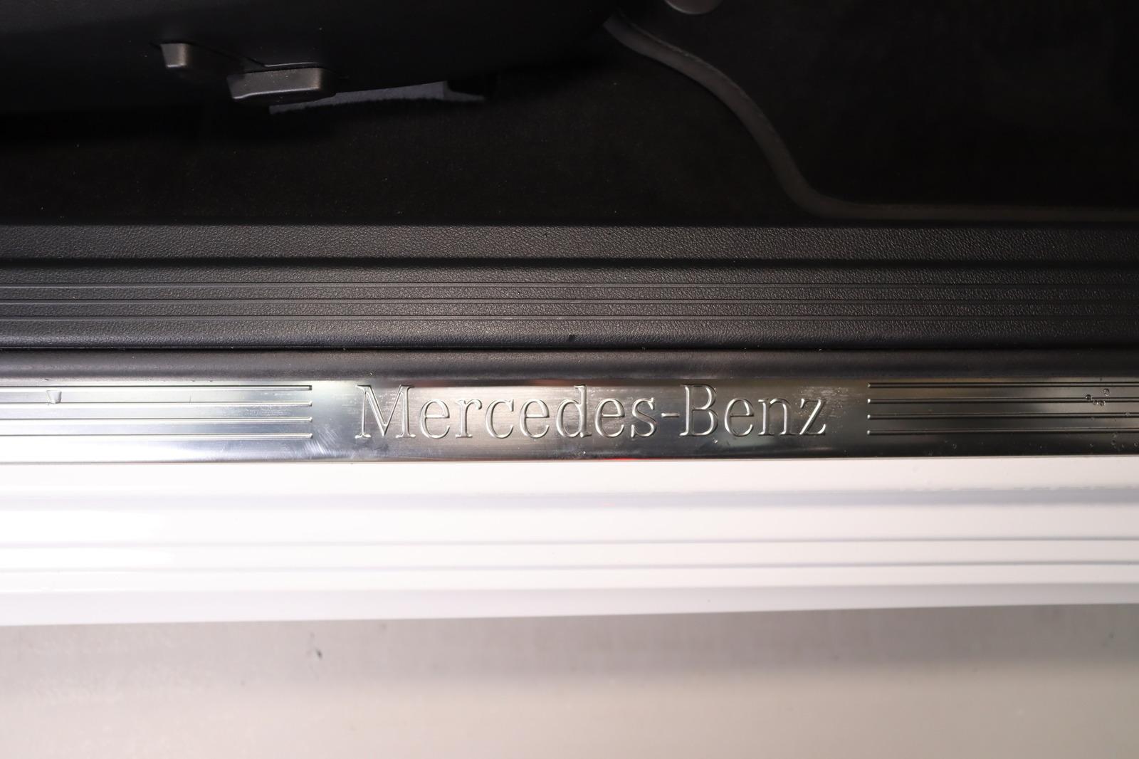 Mercedes-Benz E 200 BlueTEC * LED * Navi * HU 03.2028 Avantgar